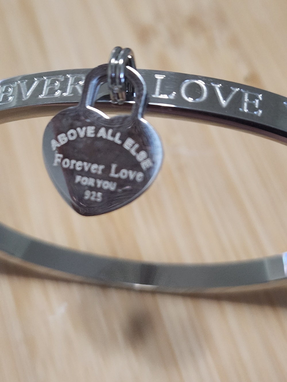 Stainless Steel 'Forever Love' Heart Charm Bangle Bracelet.. Beatiful..